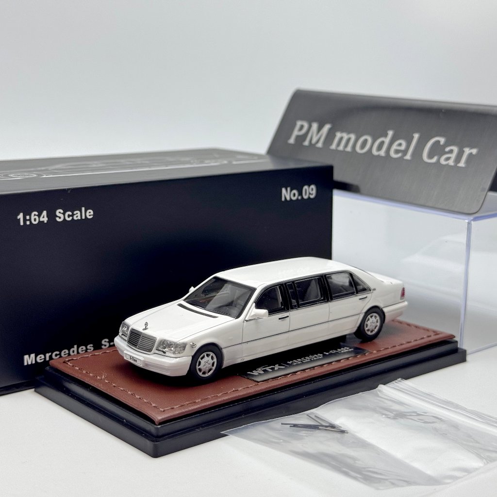 Mô hình xe Mercedes‑Benz S‑Class W140 tỉ lệ 1:64 WTX Limousine