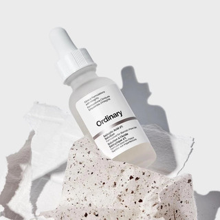 Ordinary Salicylic Acid Serum remover hidden acne, blackheads on the nose