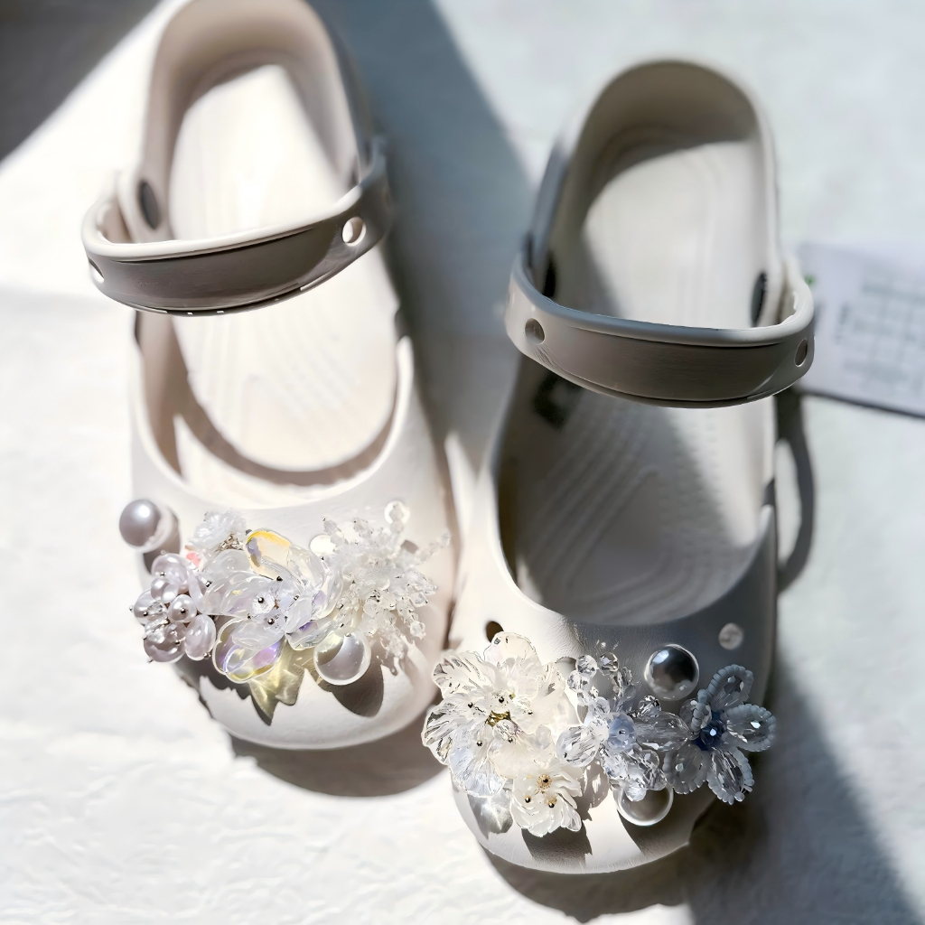 Phụ Nữ Bé Gái Tắc Sandal Giày DIY Quyến Rũ Phong Cách Cổ Tích Ngọc Trai Hoa Mặt Dây Chuyền Nút Lỗ Giày Trang Trí Bộ Phụ Kiện Quà Tặng