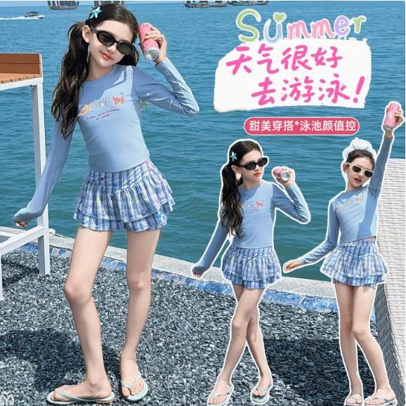 Đồ bơi in hình hoạt hình bé gái Mùa hè 2026 Phong cách mới cho trẻ em Áo dài tay + Quần short Đồ bơi