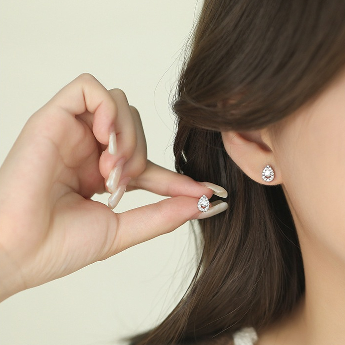 Bông Tai Giọt Nước Đính Đá Zircon Lấp Lánh, Phù Hợp Đi Làm Và Hẹn Hò