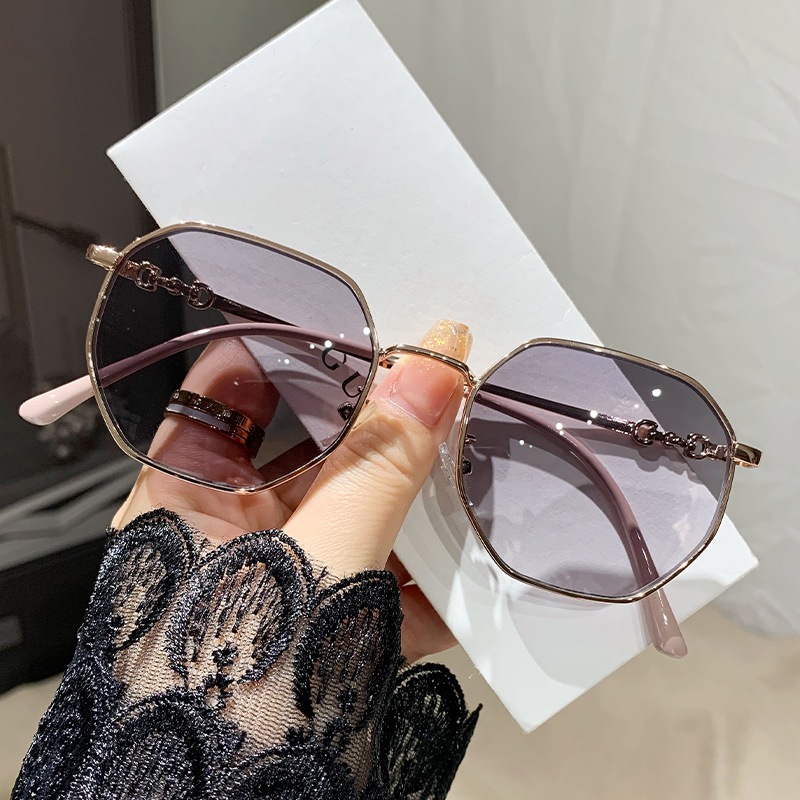 Đổi Màu Sắc Cận Thị Kính Chống Tia Xanh Học Sinh Nam Nữ Kính Nhỏ Khung Mặt Trơn Khuôn Mặt Nhỏ Phong Cách Mới Cận Thị Kính 040
