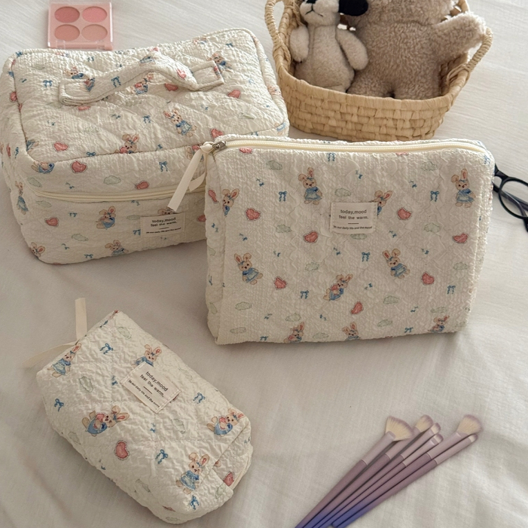 Túi mỹ phẩm in thỏ váy xanh trái tim vải mềm khóa kéo dễ thương đơn giản tắm du lịch dành cho nữ