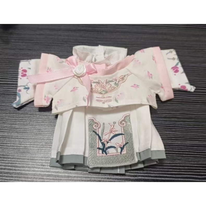 20cm Cotton Búp Bê Quần Áo Bé Bộ Quần Áo Búp Bê Búp Bê Thay Thế Đầm Quà Tặng Mới Cổ Quần Áo Bé 4.16