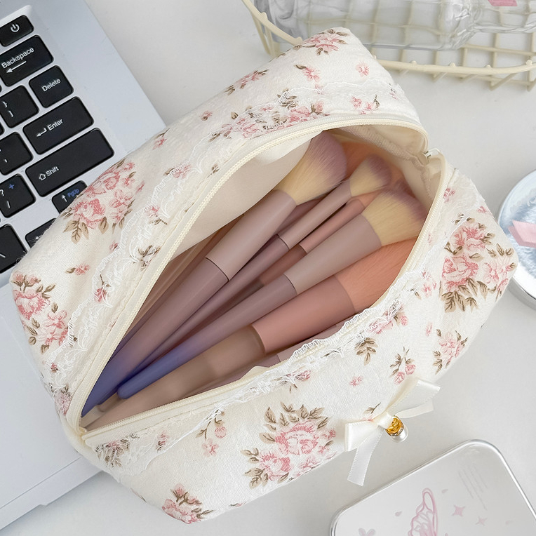 Túi mỹ phẩm ren nơ 3D hoa mẫu đơn ngọc tươi ngọt khóa kéo có quai tắm du lịch nữ