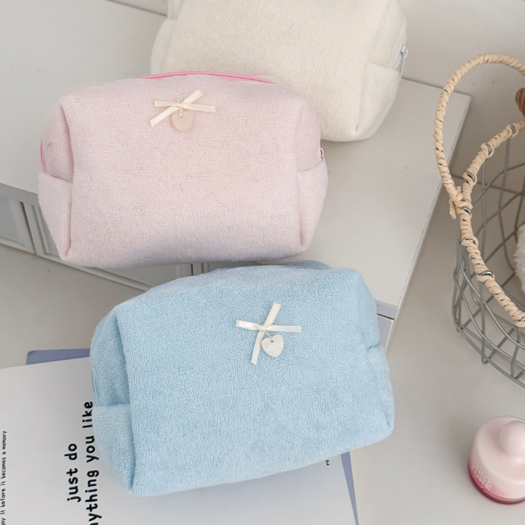 Túi đựng đồ vải mềm nơ trái tim đơn sắc khóa kéo tiện mang mỹ phẩm tắm đi làm dành cho nữ