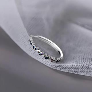 MIGILA Tiny Rainbow Heart Mở Nhẫn bạc có thể điều chỉnh Dainty Nhẫn đeo tay có thể xếp chồng lên nhau Chống thấm nước và không dễ phai.