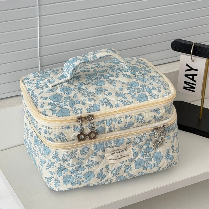 Túi mỹ phẩm hoa trắng xanh khâu chỉ dung tích lớn xách được 2 lớp tươi trẻ đựng đồ tắm du lịch