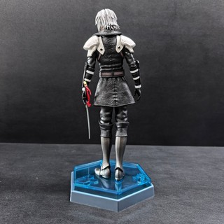 32cm Final Fantasy VII Young Sephiroth Teenager Nhân vật hành động Mô hình bộ sưu tập Pvc