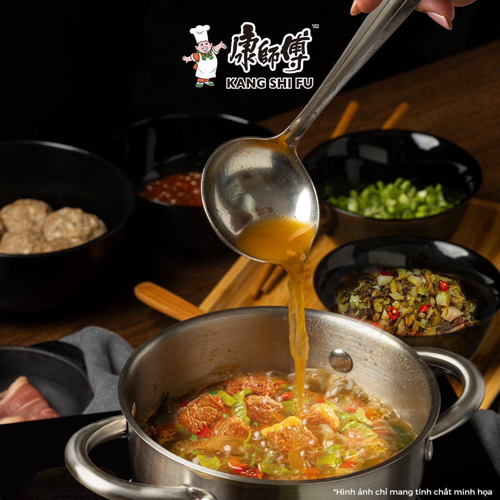 Mì hộp KANG SHI FU vị bò dưa cải chua,  Nước dùng đậm đà, thơm ngon hấp dẫn, 101g/hộp