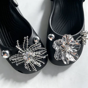 Phong Cách Thời Trang Bạc Sandal Giày Quyến Rũ Ngọt Ngào Có Thể Tháo Rời Đồ Trang Trí Cho Bé Gái Dép