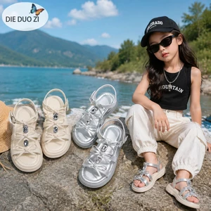 Xăng đan Mũi Đóng Mũi Nữ Nơ Kim Loại Bạc / Màu Be Đế Bằng Có Thể Điều Chỉnh Dây Đeo Mắt Cá Chân Đế Cao Su Chống Trơn Trượt Trẻ Em Mùa Hè Công Chúa Giày Thường Ngày