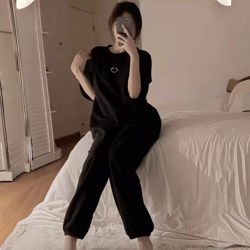 ộ mặc nhà nữ mùa xuân hè mới, phong cách Hàn Quốc đơn giản dễ thương, chất liệu cotton, cổ tròn, áo thun tay ngắn + quần đùi rộng, mặc ở nhà thoải mái hoặc mặc ngoài đường đều được
