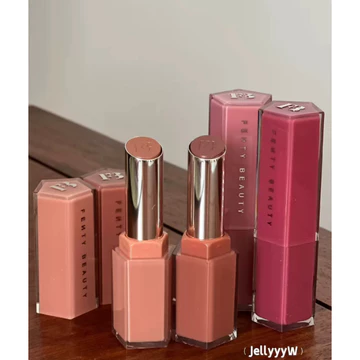 Son môi kem bóng Fenty Beauty Gloss Bomb, Son bóng màu Fenty, Son môi kem bóng