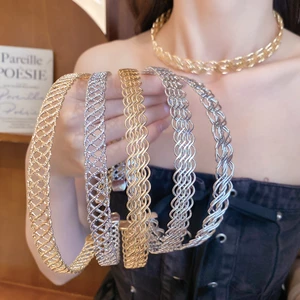 Sang Trọng Tối Giản Dainty Mở Cổ Choker Trên Tất Cả Rỗng Lưới xen kẽ Dây bện Vàng Mịn Tông Màu Bạc Nhẹ Phù Hợp Cổ Trang Sức Cho Nữ Công Sở Tối Thường Ngày