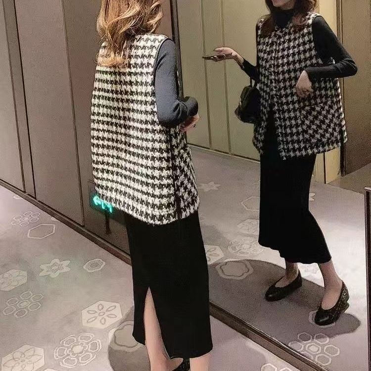 Plus Size Vest Nữ Qianniao Lưới Nhỏ Thơm Phong Cách Phù Hợp Với Cổ Mới Giữa Chiều Dài Không Tay Phong Cách
