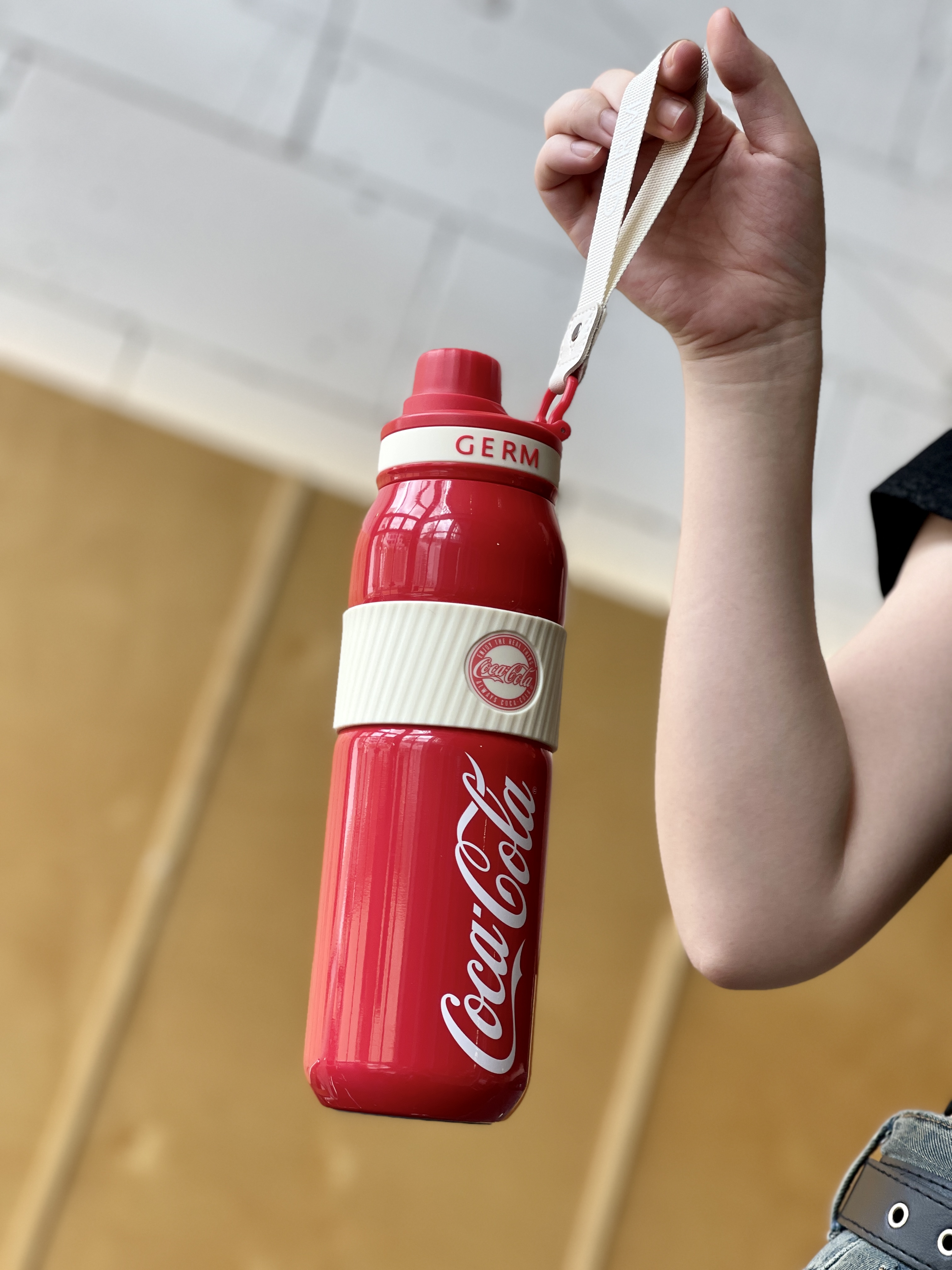 Mô tả Insulated cup Germ capacity 580ml 316 grade stainless steel material Coca Cola Co branded sports Cup - 11