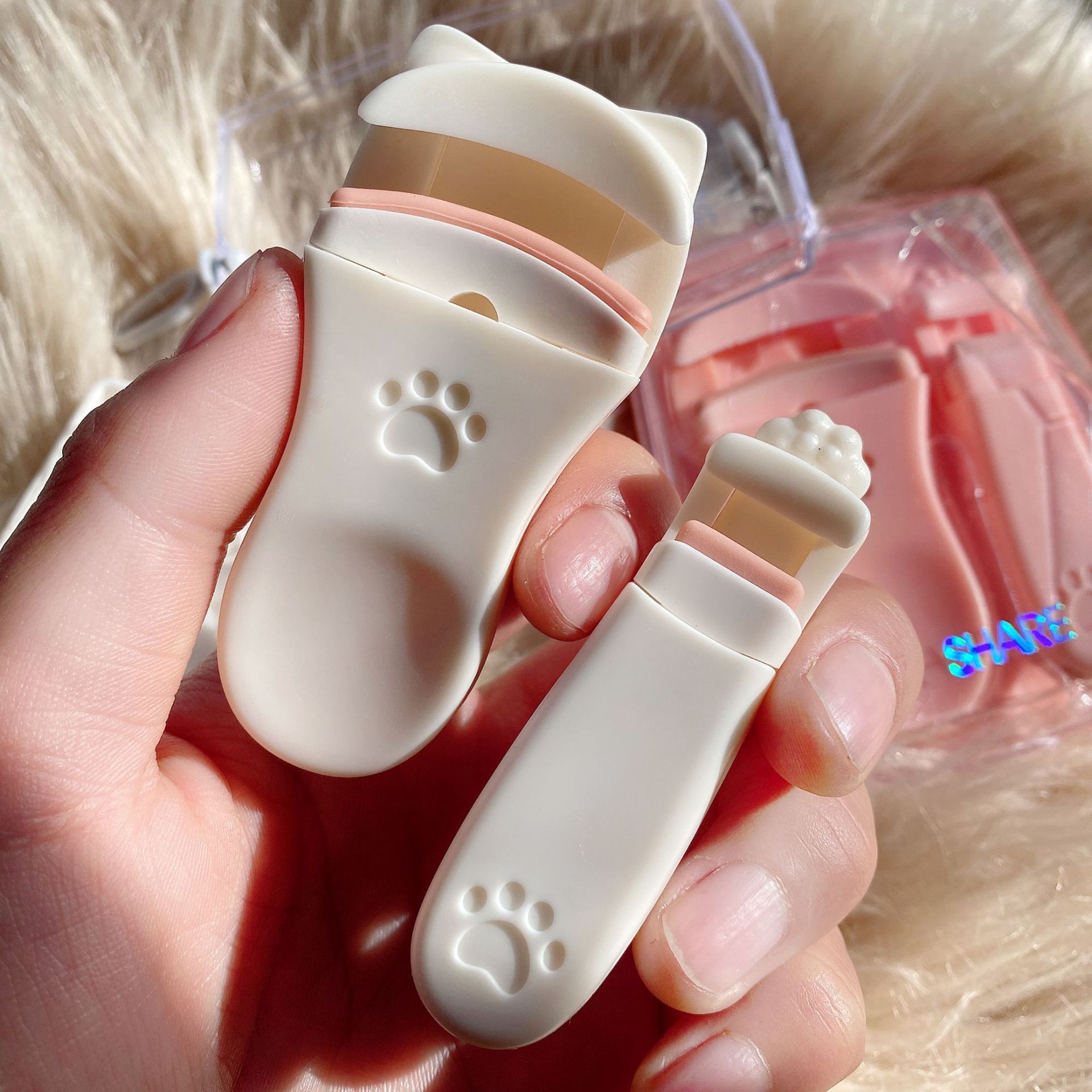 Mô tả Gecomo Bộ Dụng Cụ Uốn Lông Mi Tiện Dụng - 4