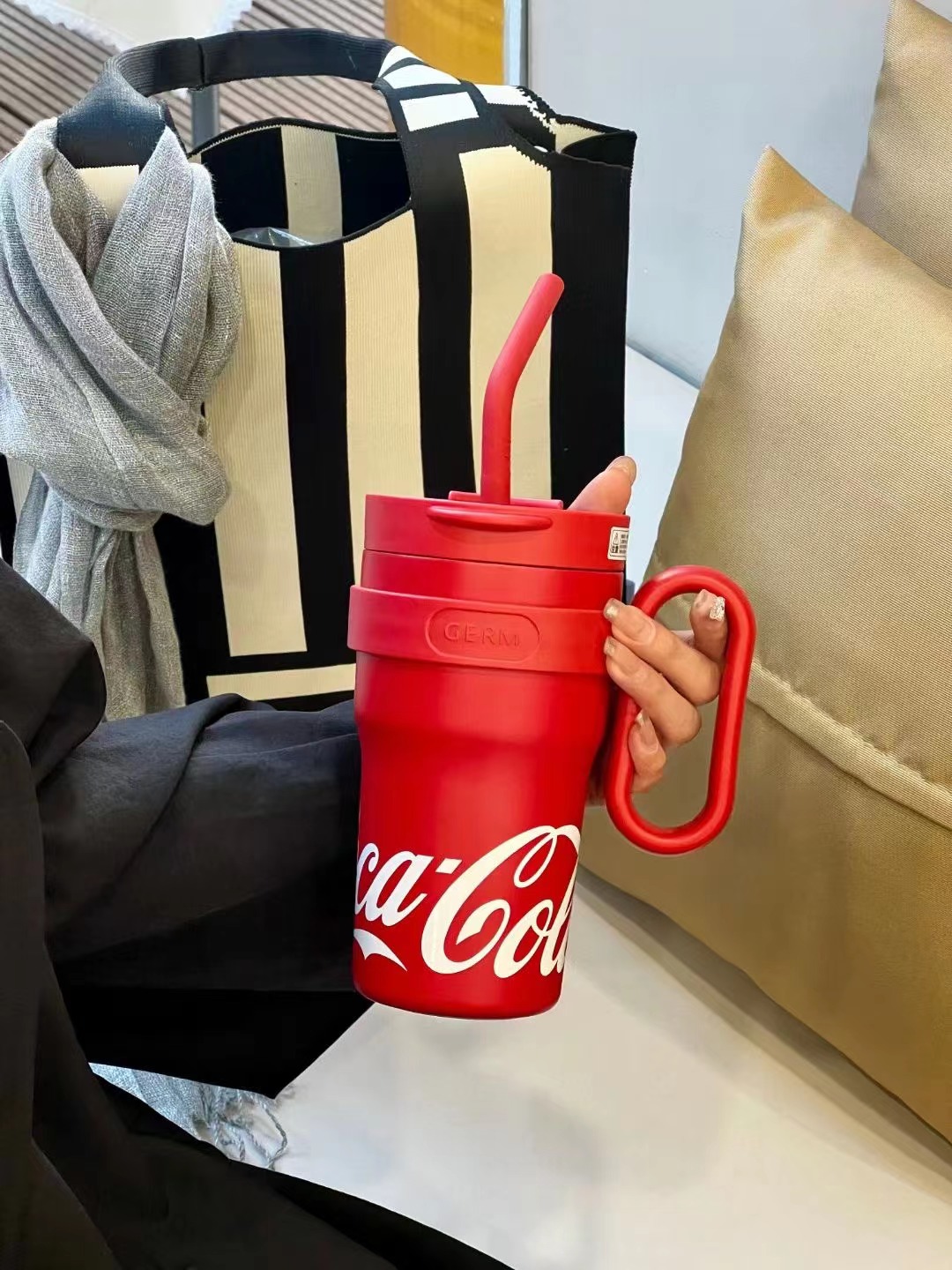 Mô tả STRAW CUP Germ capacity 750/1100ml 316 grade stainless steel material Coca Cola Co branded - 6