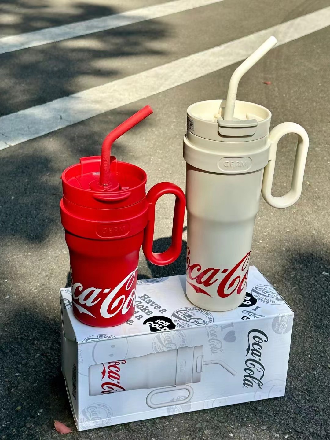 Mô tả STRAW CUP Germ capacity 750/1100ml 316 grade stainless steel material Coca Cola Co branded - 8