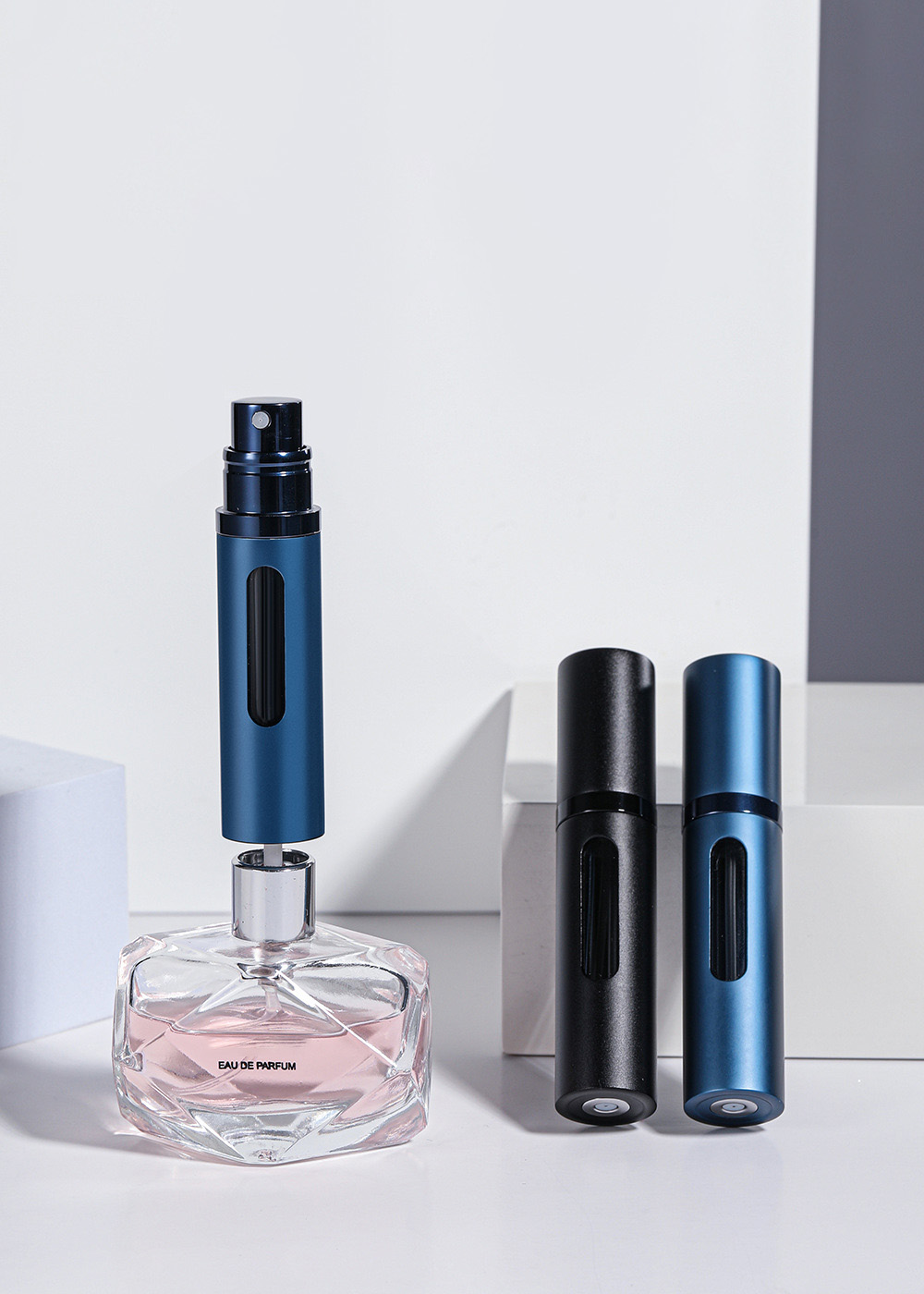 Chai Rỗng 5ml Bằng Nhôm Dạng Xịt Dùng Chiết Nước Hoa Mang Theo Du Lịch ...