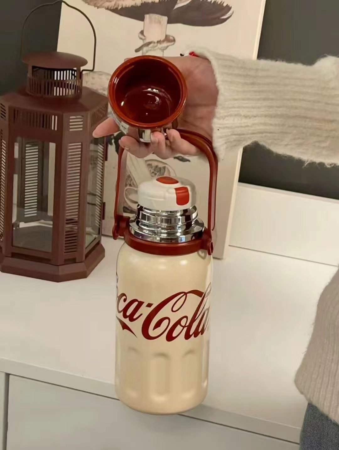 Mô tả Insulated cup Germ capacity 800ml 316 grade stainless steel material Coca Cola Co branded sports Cup - 1
