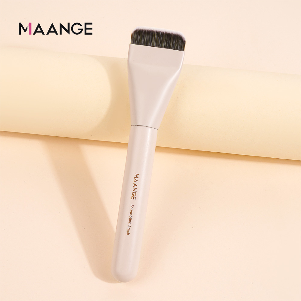 Mô tả MAANGE Cọ trang điểm tán kem nền đầu phẳng 51580 - 9