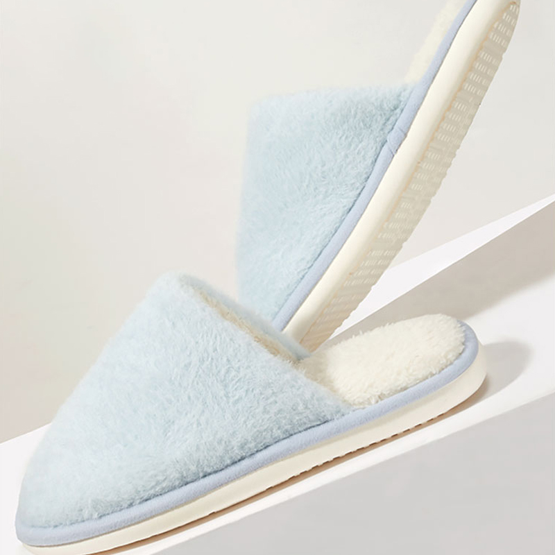 MINISO Dép bông nữ trắng cam xanh, đơn giản ấm áp, size 8.5cm x 26cm & 9.5cm x 27cm.
