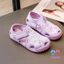 Giày Sandal Trẻ Em Mùa Hè Phong Cách Mới Đế Mềm Giày Đi Biển Trẻ Em Thoáng Khí Chống Va Chạm Velcro Lộn