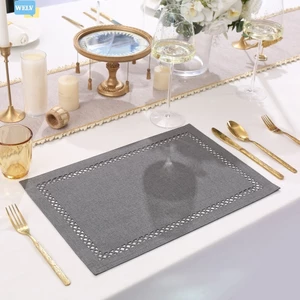Tấm lót vuông hiện đại Tấm lót bàn ăn chống trượt chịu nhiệt 30x45cm❀