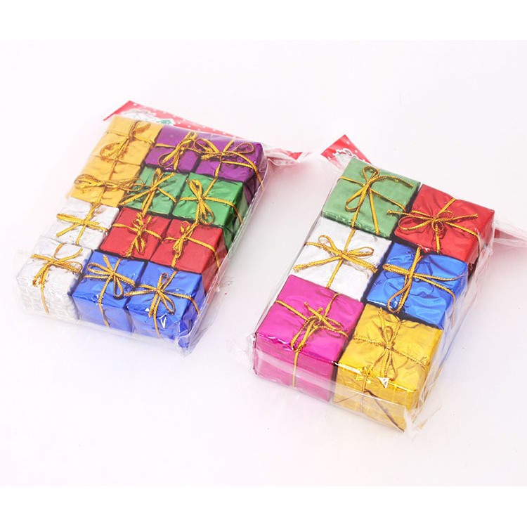 Vỉ 6 hộp quà 6x6cm hoặc Vỉ 6 hộp quà 4x4cm trang trí cây thông Noel