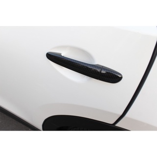 Ốp tay nắm, hõm cửa xe Mazda 3 đời 2016- HIỆN NAY - nhựa ABS Vân Carbon cao cấp