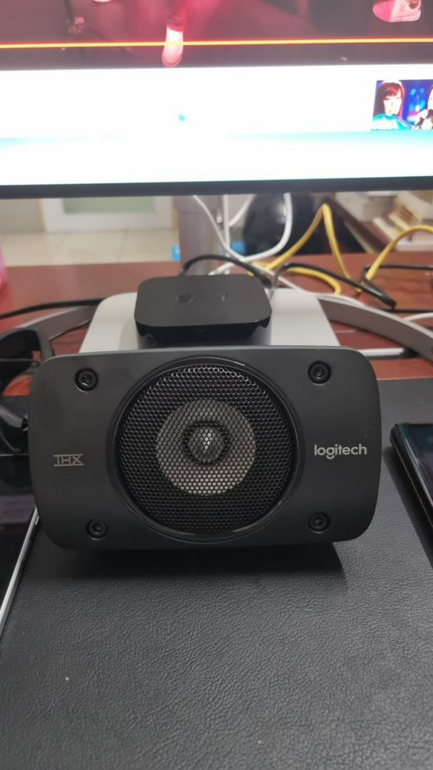 Bộ điều khiển Logitech Z906