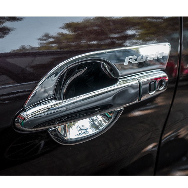 Bộ ốp tay nắm, hõm cửa xe Toyota Rush đời 2018 - HIỆN NAY - nhựa ABS Mạ Crom cao cấp, sáng bóng