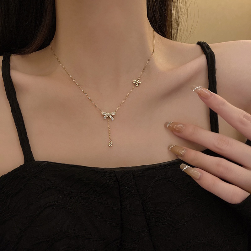 Vòng Cổ Choker Thép Titan Đính Nơ Tua Rua Phong Cách Mới