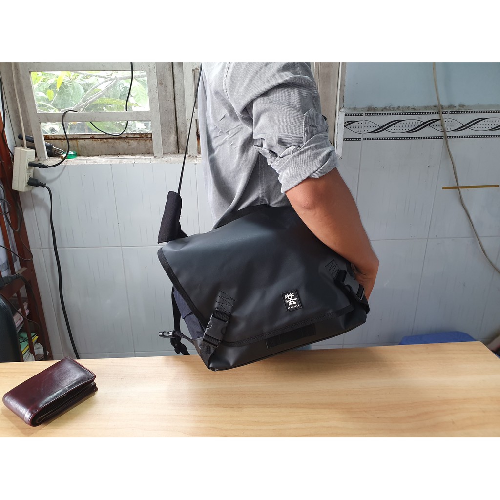 Crumpler muli clearance 7500