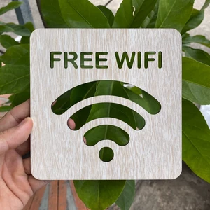 Bảng Gỗ Decor Free Wifi trang trí quán Cafe Homestay