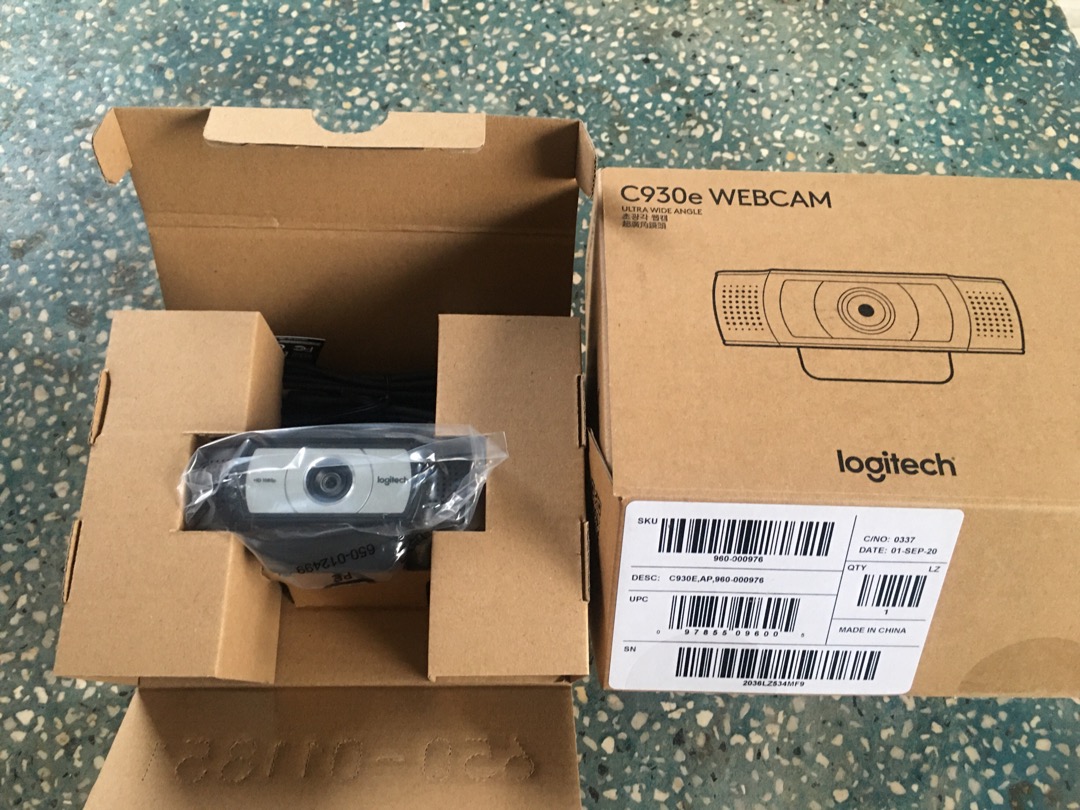 Kẹp gắn webcam Logitech C930e