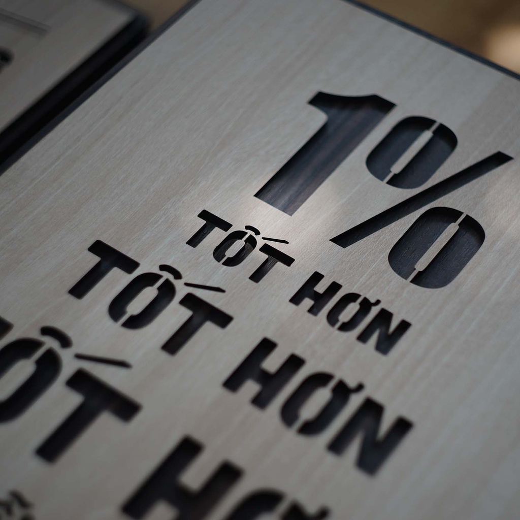 Tranh gỗ decor truyền cảm hứng "1% tốt hơn mỗi ngày"