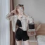 Quần short jean nữ rách trắng phối đồ cực sang, form ôm hack dáng William - AT199