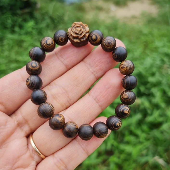 Vòng Tay Trầm Hương Sánh Chìm Nước Mix Charm Hoa Sen - Vòng Tay Phong Thủy - Size 7 8 10mm