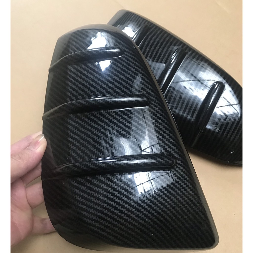 Ốp gương chiếu hậu xe Toyota Corolla Cross 2020 - 2022, 2022, 2023, 2024, 2025 nhựa vân cacbon cao cấp