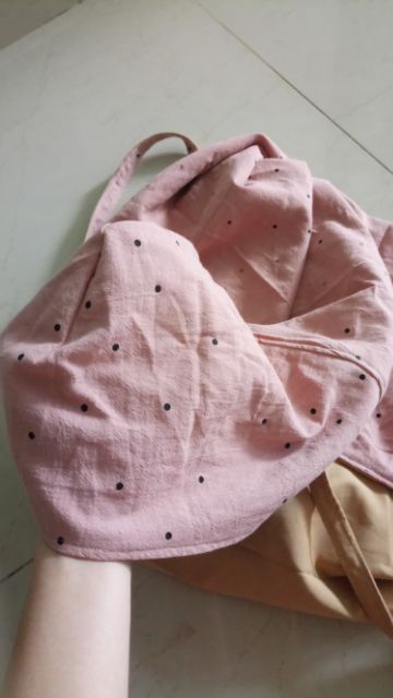 Áo địu cho mẹ và bé