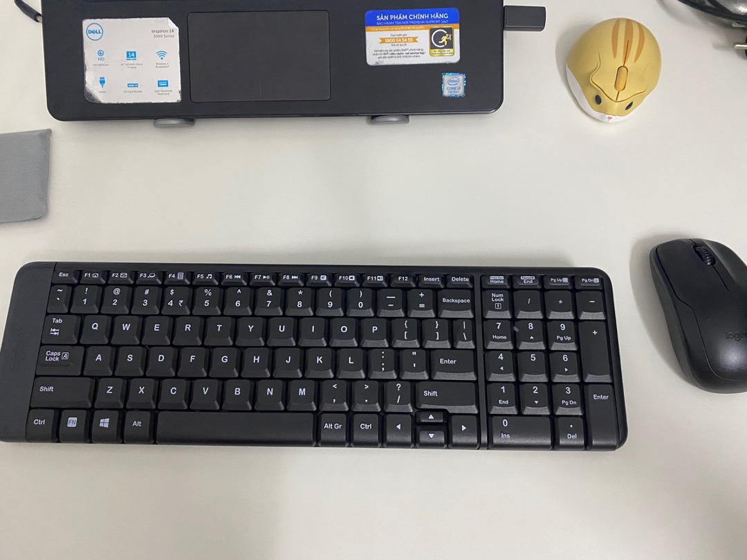 Logitech MK215 nhỏ gọn