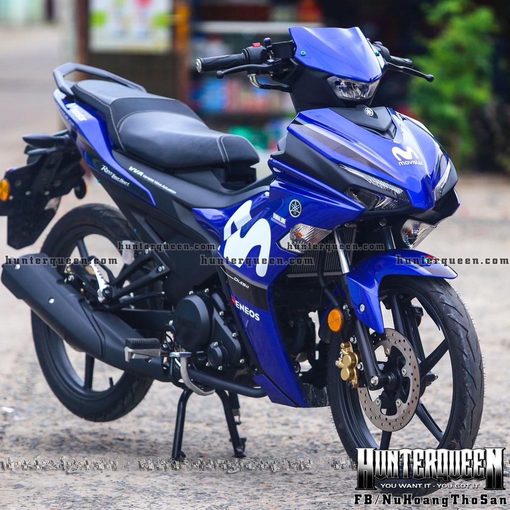 Tem rời cao cấp in UV, mẫu Movistar trắng, dán xe Exciter 155 xanh GP. Decal kích thước chuẩn, không bay màu, chống nước