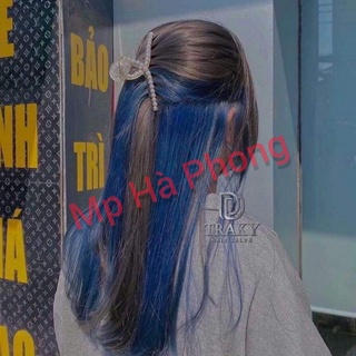Nếu bạn muốn cập nhật phong cách của mình với một kiểu tóc thú vị và đầy màu sắc, hãy thử nhuộm tóc gáy màu xanh. Kiểu tóc này sẽ giúp bạn trông độc đáo và nổi bật. Hãy xem hình ảnh liên quan để cảm nhận vẻ đẹp của kiểu tóc này.