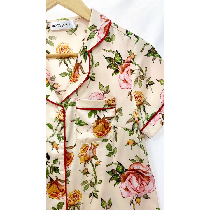 Ảnh Pijama Lụa Nhật Cao Cấp JAPAN SILK Tay Ngắn Quần Cộc Họa Tiết Đóa Hoa BC064 3