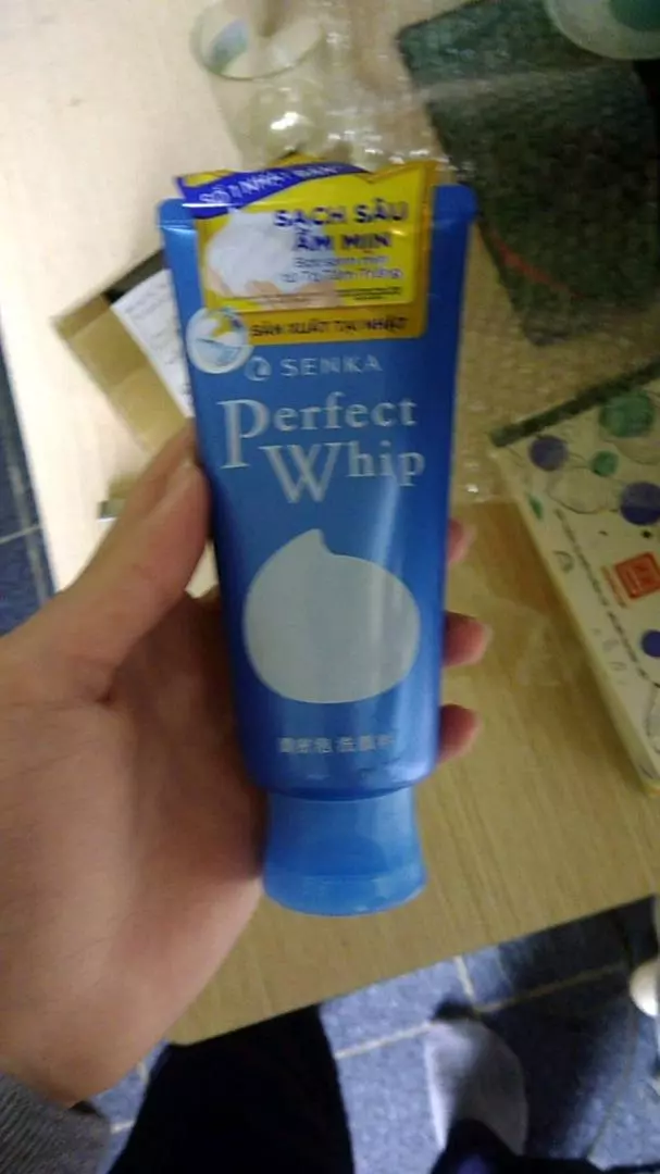 Senka Perfect Whip 120G - bọt tơ tằm mịn
