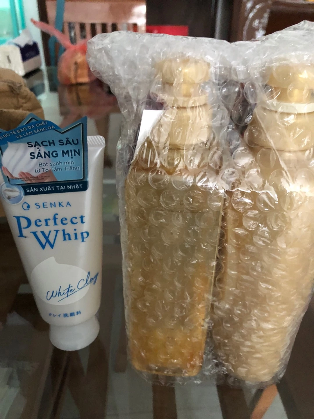 Sữa rửa mặt Senka Perfect White Clay 120g - cho làn da mềm mịn, trắng sáng