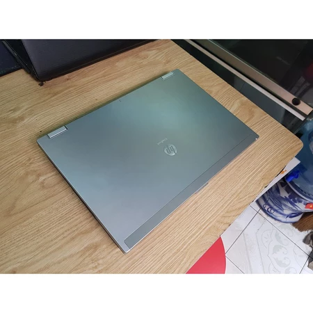 Laptop đồ hoạ cũ HP 8440p Core i5/Ram 4Gb/Màn HD+ Chơi Game , đồ hoạ ngon - HÀNG NHẬP XỊN